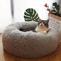 Ultra-Soft Winter Cat Bed - Cozy Round Nest for Deep Sleep - Premium Long Plush Cat Cushion - Calming Comfy Haven for Cats