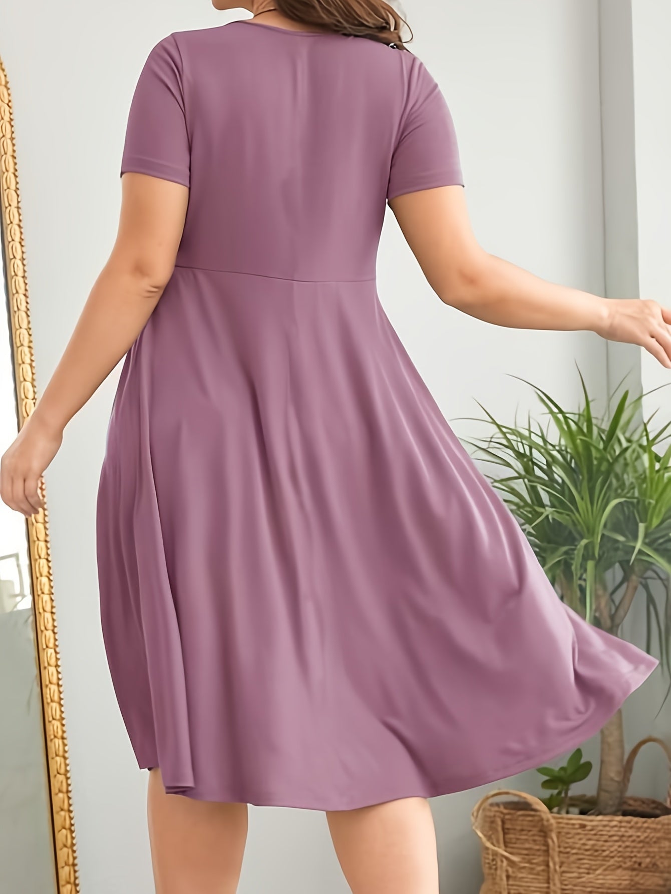 Plus Size Solid Button Front Swing Dress, Casual Short Sleeve V Neck Knee Length Dress For Spring & Summer, Women's Plus Size Clothing