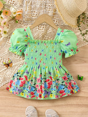 Girls' Floral Print Short Sleeve Smocked Summer Blouse with Square Neckline & Puff Sleeves - Cute Fashion Style