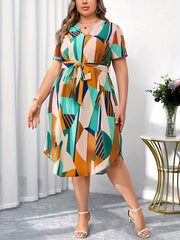 Plus Size Striped Dress with Notched Neck - Comfortable Short Sleeves for Casual Chic - Designed for Curvy Womens Fashion