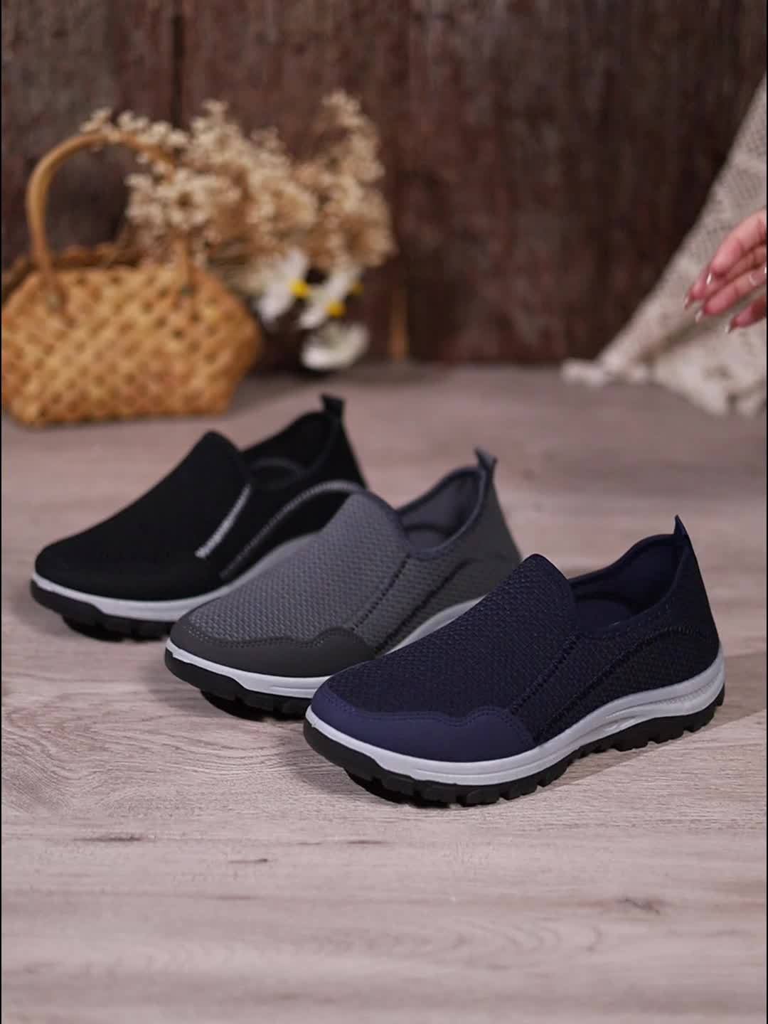 Women's Low Top Sports Shoes, Casual Breathable Slip On Walking Trainers, Comfortable Outdoor Sneakers