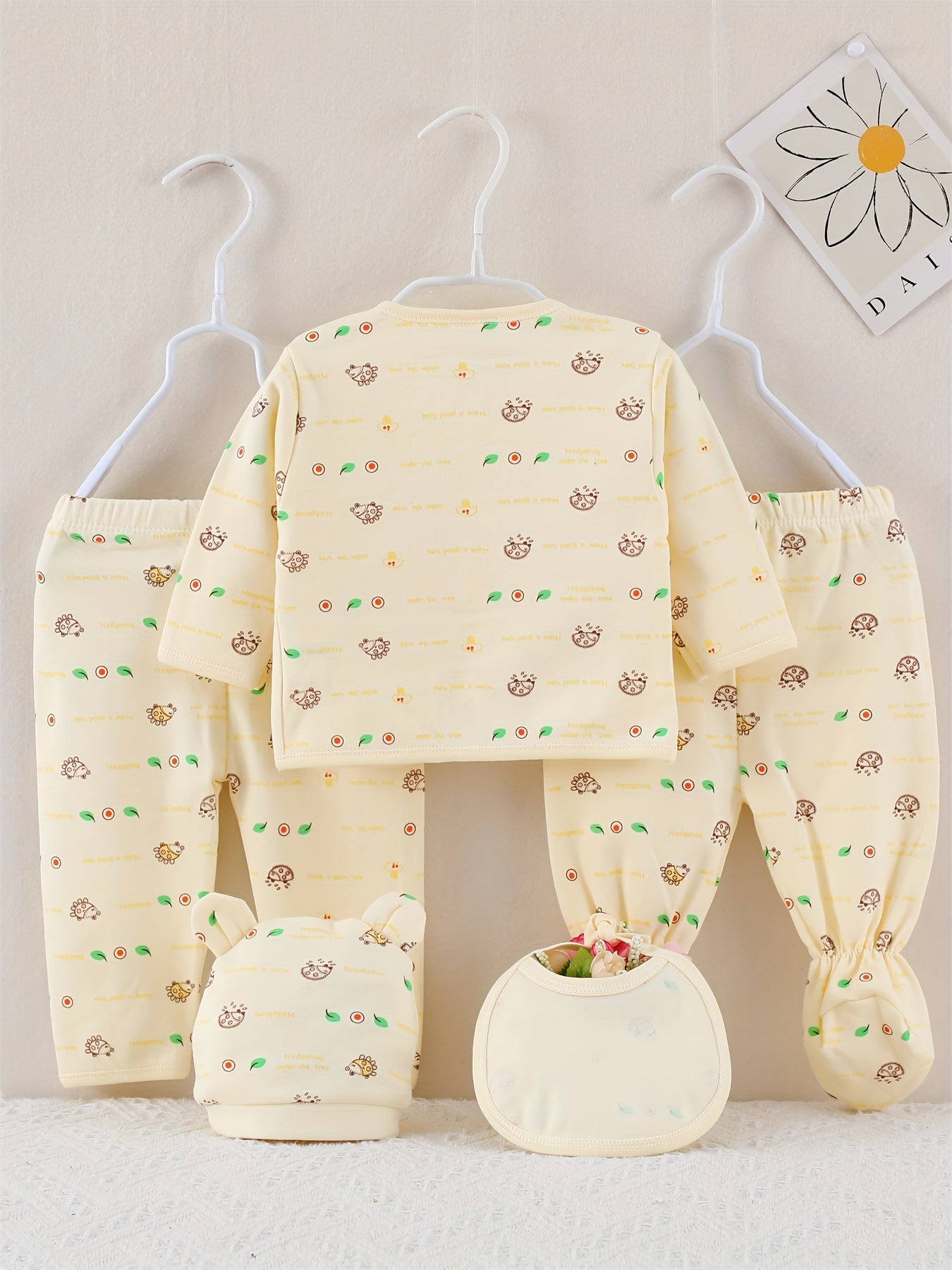 Adorable 5-Piece Baby Girl Outfit Set - Cartoon Long Sleeve Top, Pants, Hat & Bib!