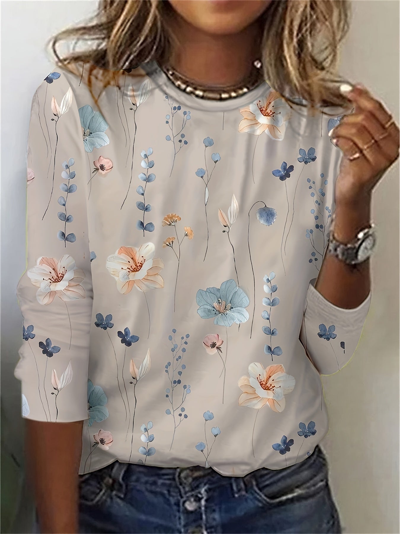 Trendy Floral Print Womens Sweatshirt - Soft & Comfortable, Long Sleeve Crew Neck - Perfect for Spring & Fall, Versatile Closet Essential