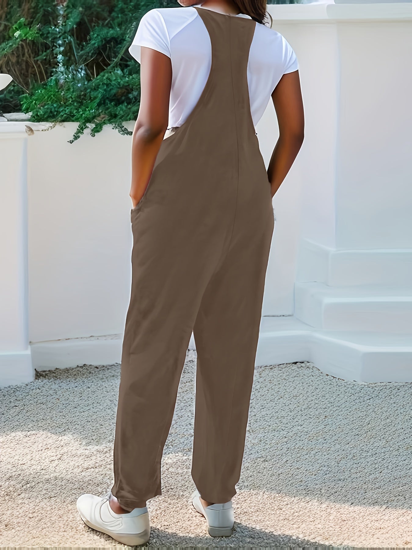 Plus Size Solid Color Overall Jumpsuit, Casual Pockets Overall Jumpsuit For Spring & Summer, Women's Plus Size Clothing