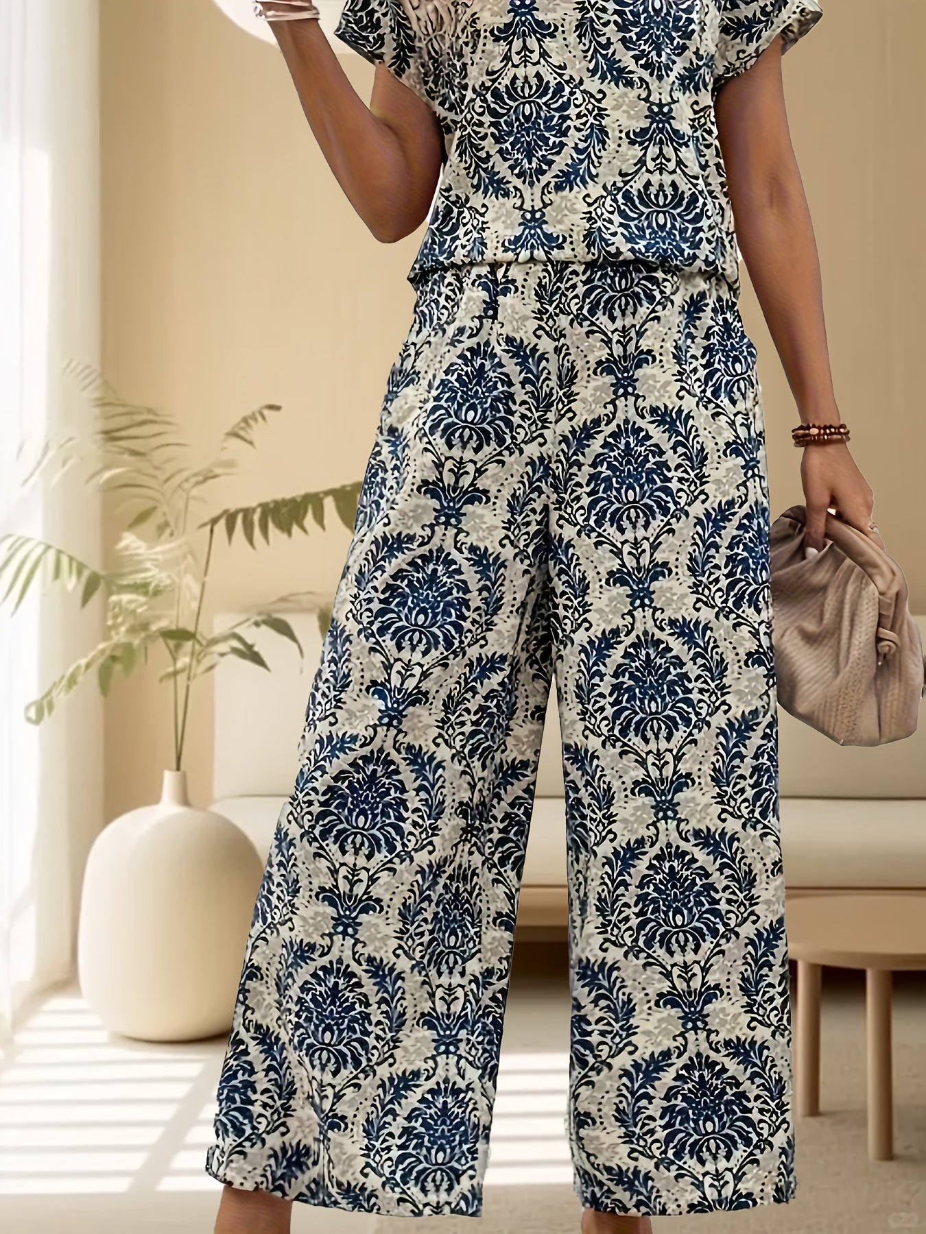 Damask Print Elegant Pantsuits, Short Sleeve V Neck Blouse & Wide Leg High Waist Pocket Pants Outfits, Women's Clothing