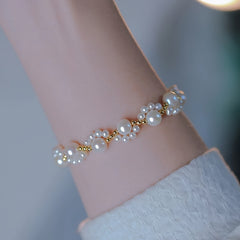 1pc Elegant White Faux Pearls Beads Beaded Bracelet Simple Zinc Alloy Luxury Versatile Hand Decoration