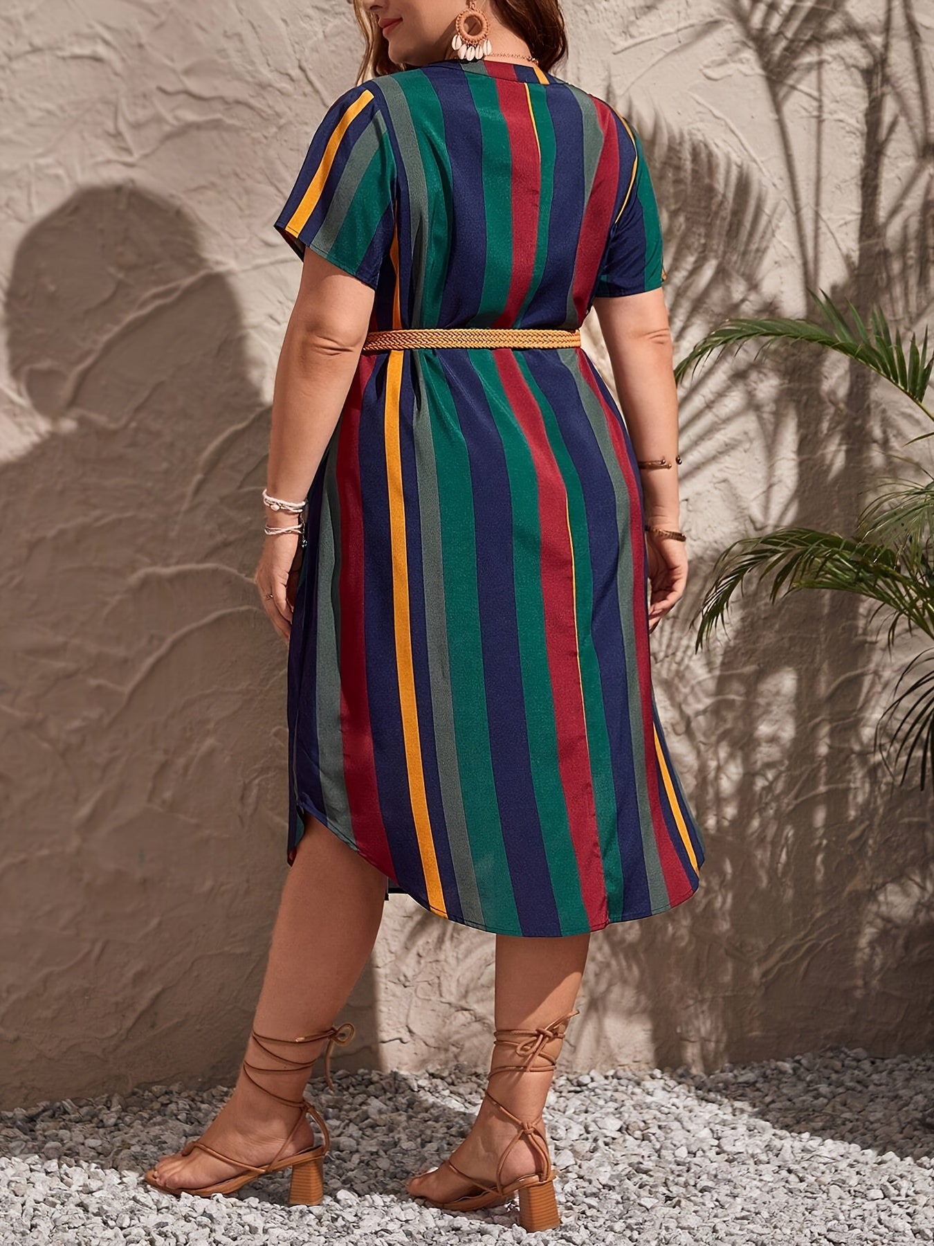 Plus Size Striped Dress with Notched Neck - Comfortable Short Sleeves for Casual Chic - Designed for Curvy Womens Fashion