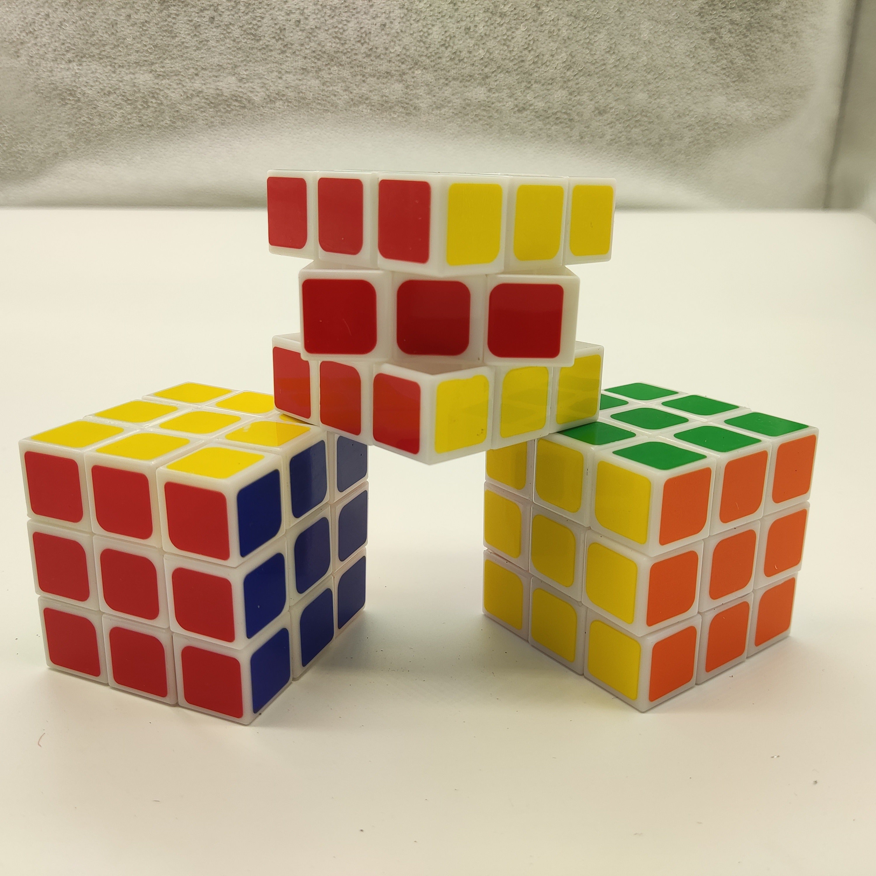 Speedy Puzzle Cube - Superbly Crafted with Effortless Turning - Mesmerizing Aesthetics - Perfect New Year Gift for Puzzle Enthusiasts