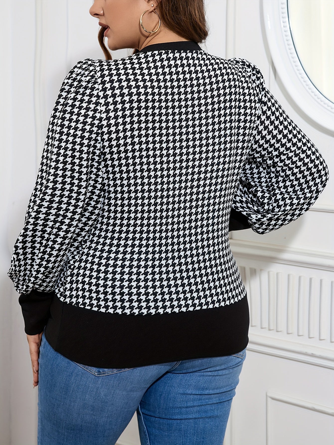 Plus Size Houndstooth T-Shirt, Casual Crew Neck Long Sleeve T-Shirt, Women's Plus Size Clothing