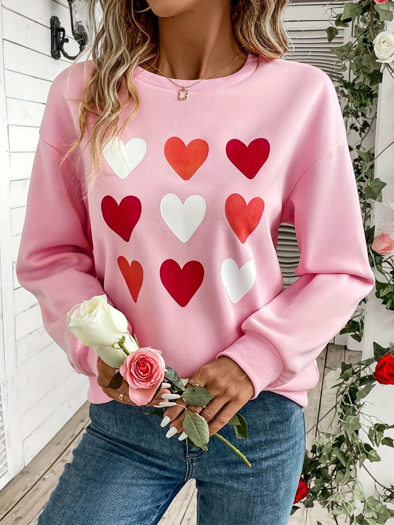 Heart Print Pullover Sweatshirt, Casual Long Sleeve Crew Neck Sweatshirt For Fall & Winter, Women's Clothing