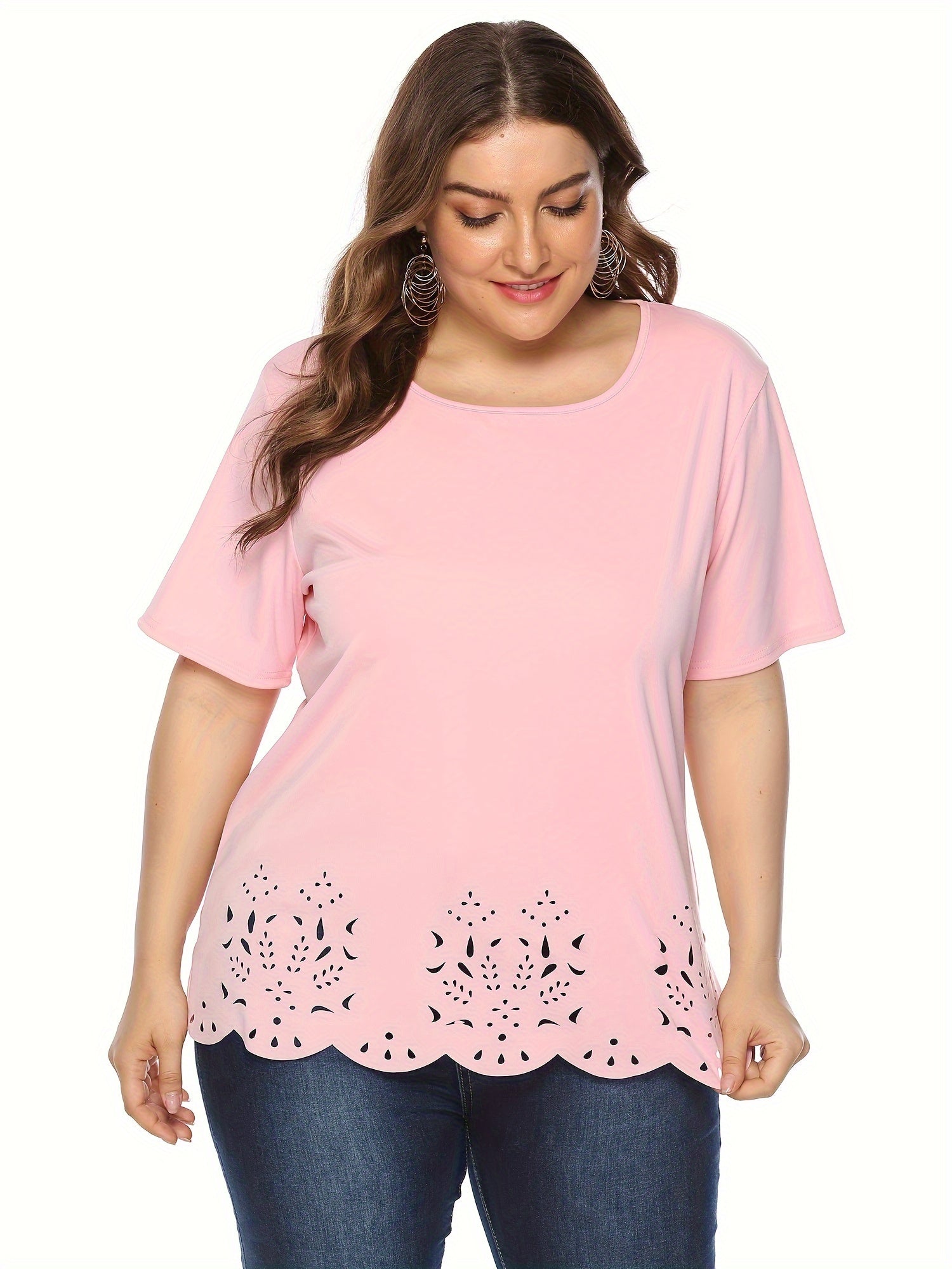 Plus Size Scallop Trim Cut Out T-Shirt, Casual Crew Neck Short Sleeve T-Shirt, Women's Plus Size Clothing