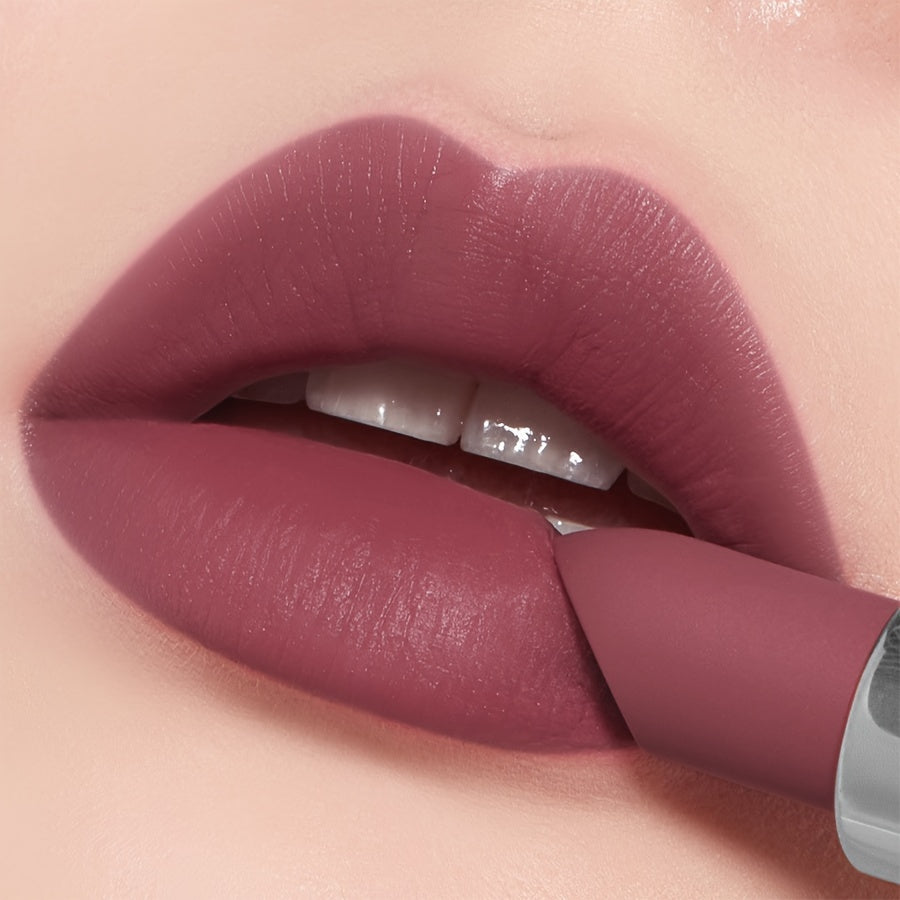 Long Lasting Lipstick: Natural Look, Waterproof, High Pigment, Reddish-Purple Hue, Suitable for All Skin Types