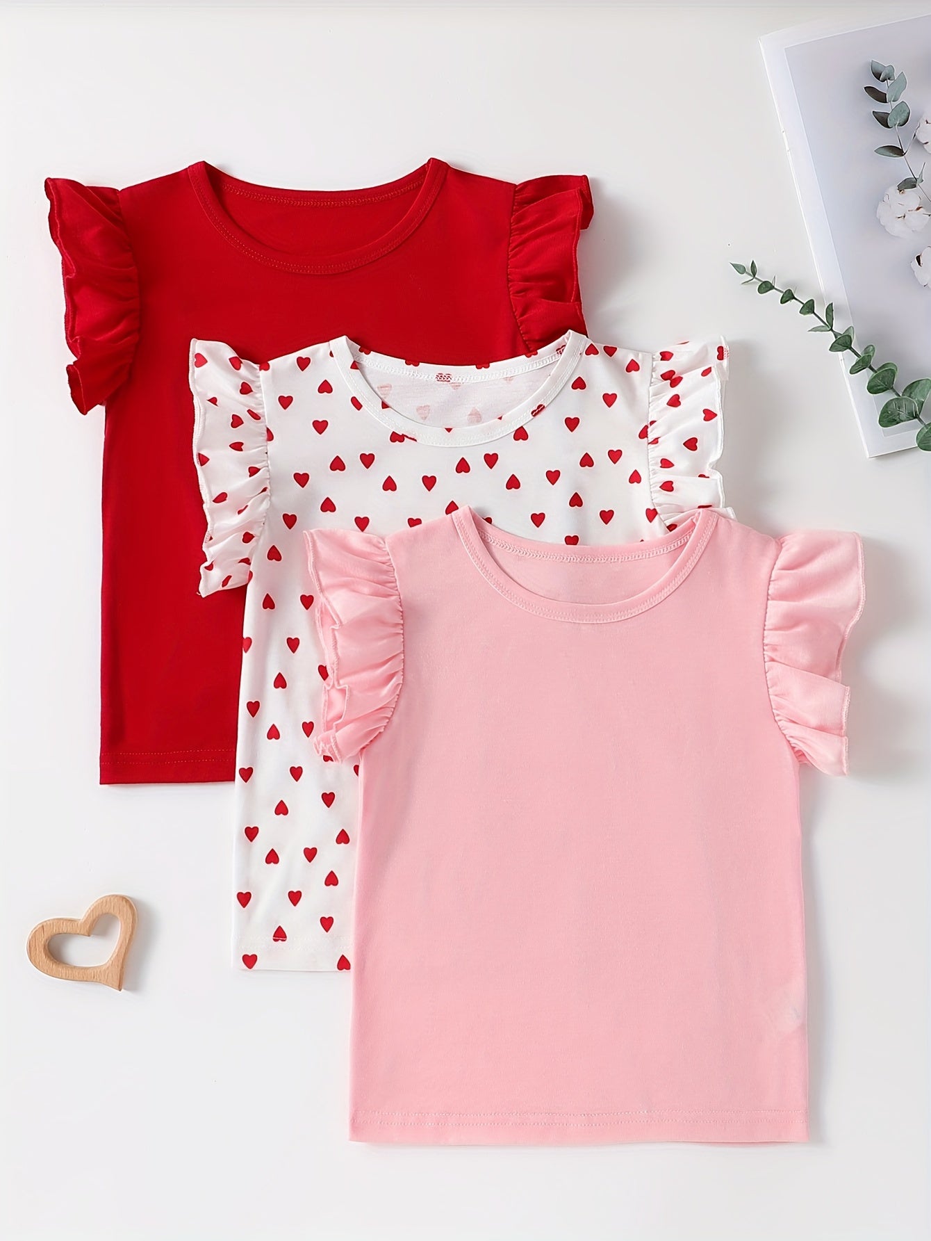 3pcs Girls Adorable Heart Graphic Solid Color Ruffle Trim T-shirt Set - Perfect for Summer Parties & Valentines Day Gifts