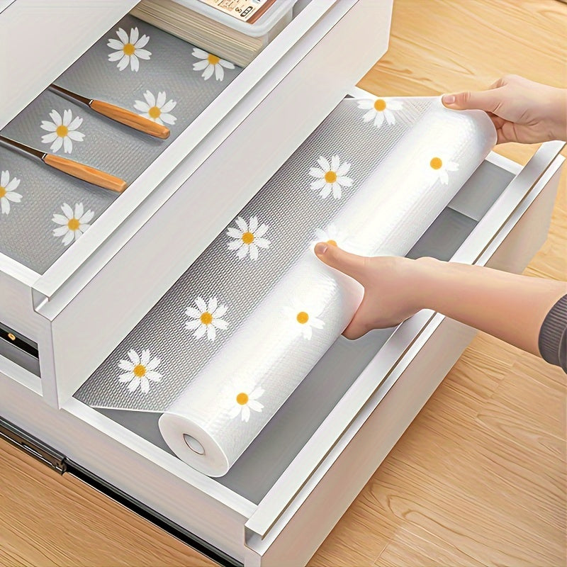 Anti-Bacterial Plastic Shelf Liner Roll – Washable & Recyclable Drawer Mat, Multi-Purpose Cabinet Non-Adhesive Grip Pad for Kitchen, Fridge, Table with Daisy Design (1 Roll)