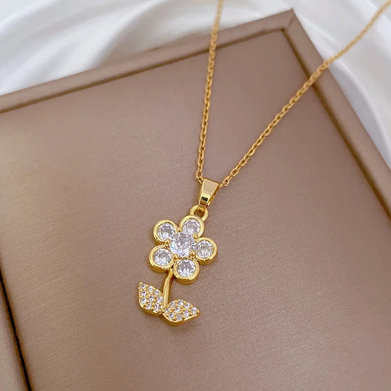 OIMG 316L Stainless Steel Gold Plated Romantic Sweet Gradient Tulip Flower Pendant Necklace For Women Princess Birthday Gifts