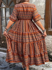 Plus Size All Over Print Tiered Dress, Vacation Notch Neck Short Sleeve Dress, Women's Plus Size Clothing