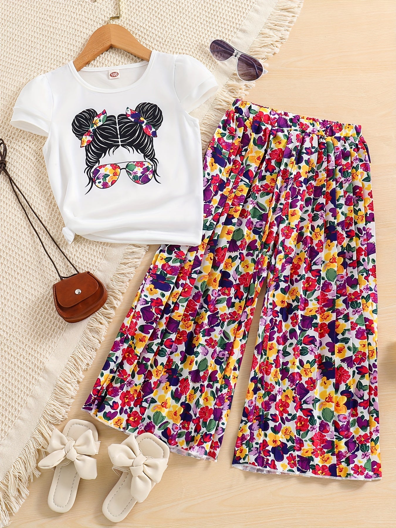 Chic Girls' Two-Piece Set - Comfy Short Sleeve Cartoon Portrait Tee & Pleated Polka Dot Pants - Ideal for Playful Summer Days