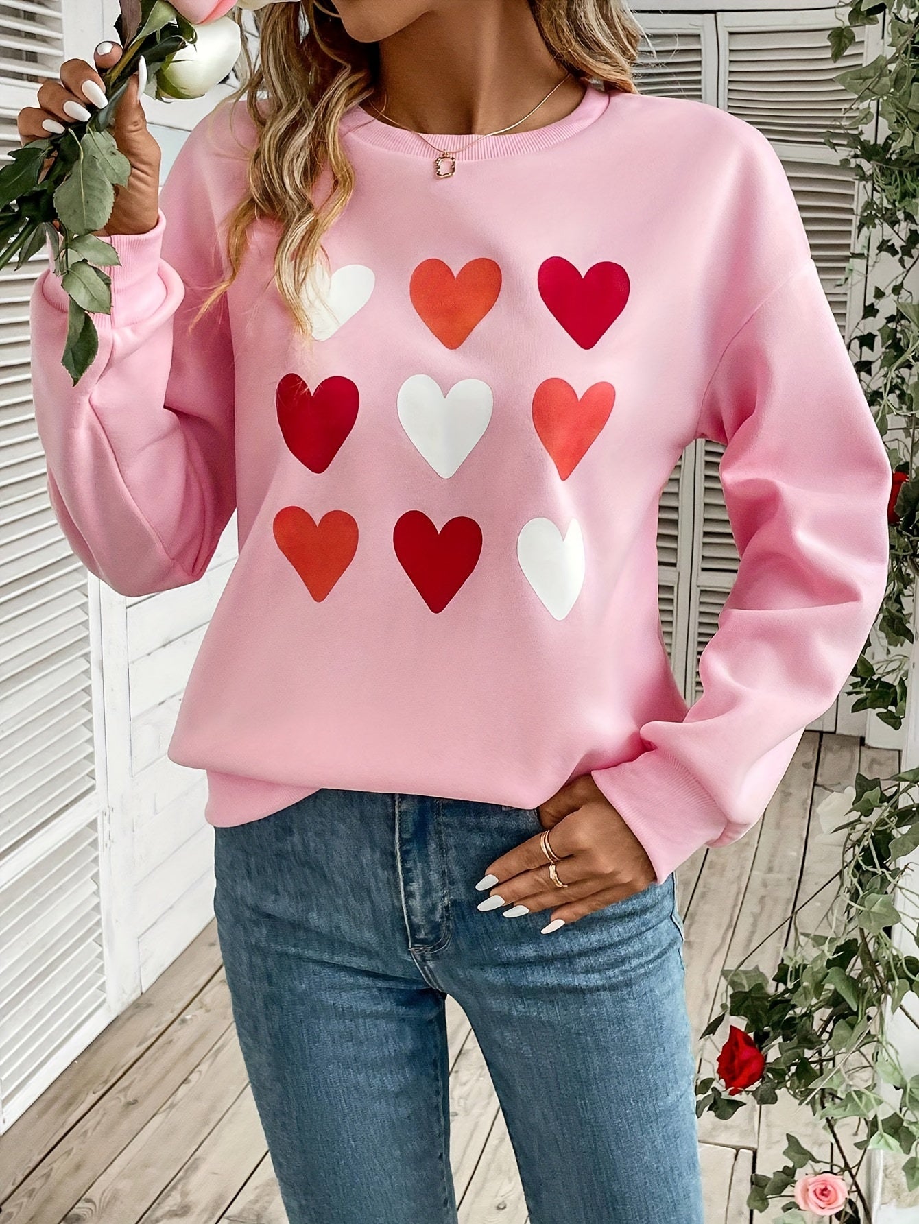 Heart Print Pullover Sweatshirt, Casual Long Sleeve Crew Neck Sweatshirt For Fall & Winter, Women's Clothing