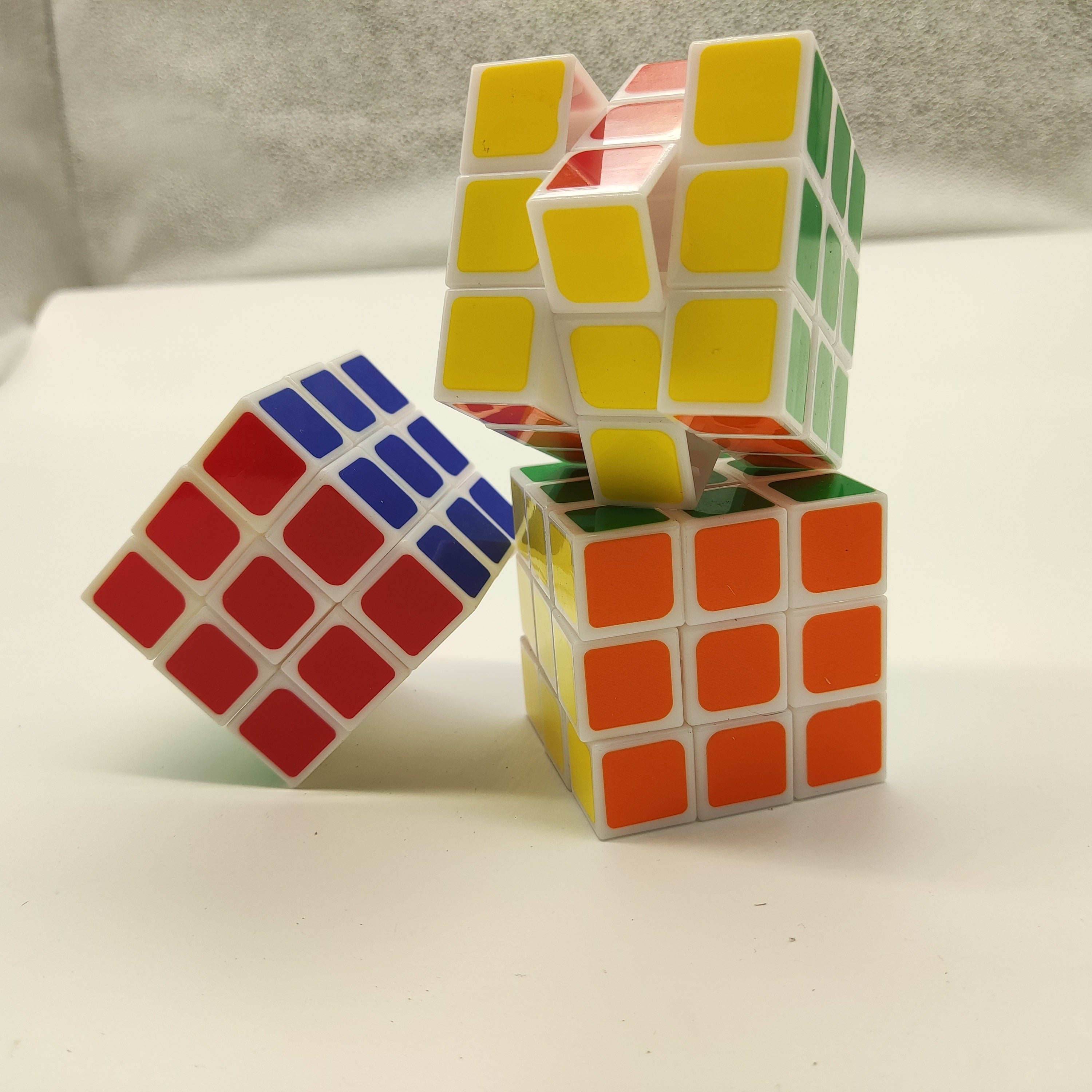 Speedy Puzzle Cube - Superbly Crafted with Effortless Turning - Mesmerizing Aesthetics - Perfect New Year Gift for Puzzle Enthusiasts