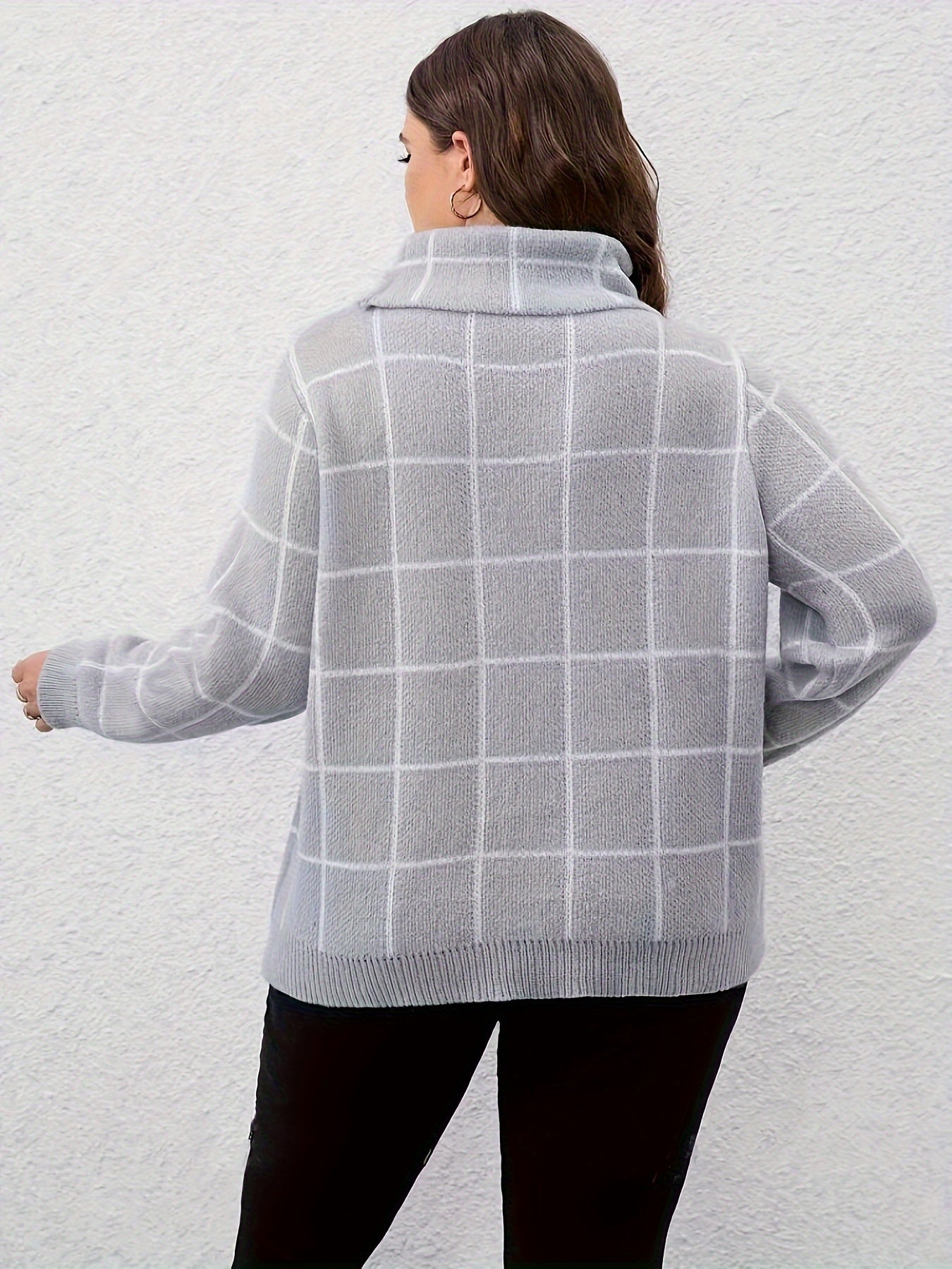 Plus Size Plaid Pattern Knit Sweater, Casual Turtleneck Long Sleeve Sweater For Fall & Winter, Women's Plus Size Clothing