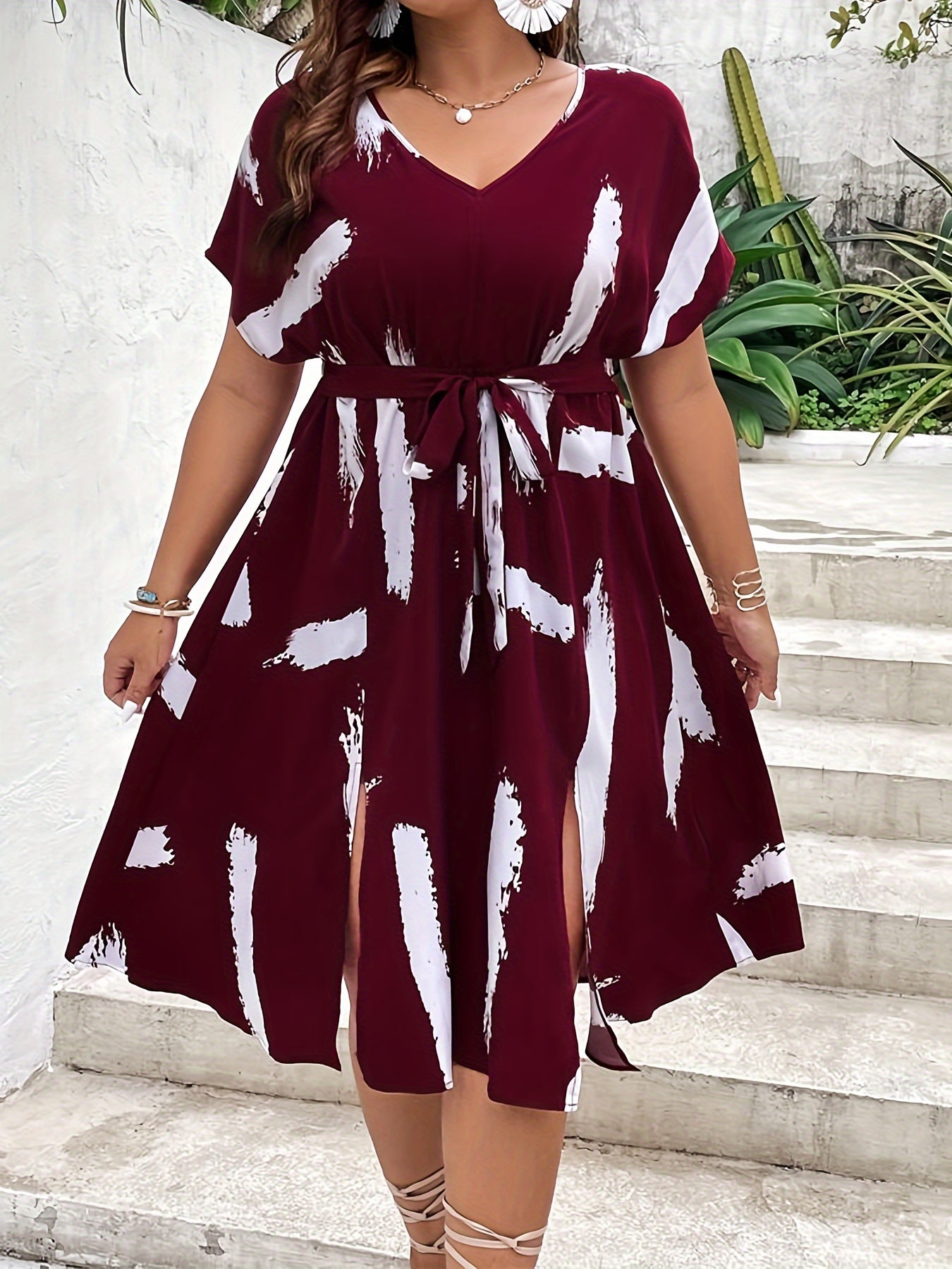 Plus Size All Over Print Dress, Casual V Neck Short Sleeve Dress, Women's Plus Size Clothing