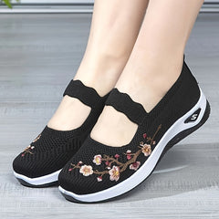 Womens Artisan-Embroidered Floral Sneakers - Lightweight, Soft Sole Platform Slip-Ons for Comfortable Daily Wear - Fashionable, breathable walking shoes for a stylish, versatile look